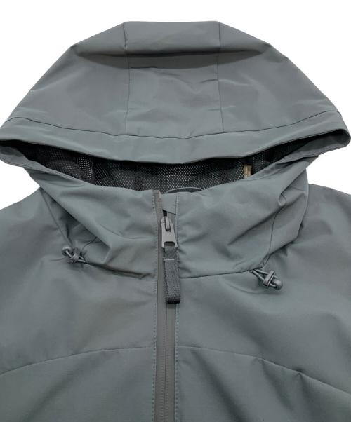 COLE HAAN（コールハーン）COLE HAAN (コールハーン) ランニング ジャケット グレー サイズ:Sの古着・服飾アイテム