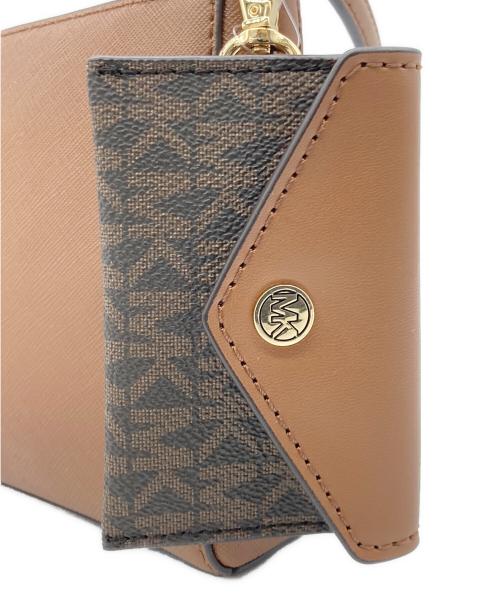 MICHAEL KORS（マイケルコース）MICHAEL KORS (マイケルコース) ショルダーバッグ ブラウンの古着・服飾アイテム