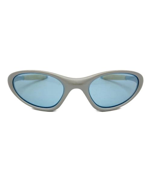 OAKLEY（オークリー）OAKLEY (オークリー) サングラス スカイブルーの古着・服飾アイテム