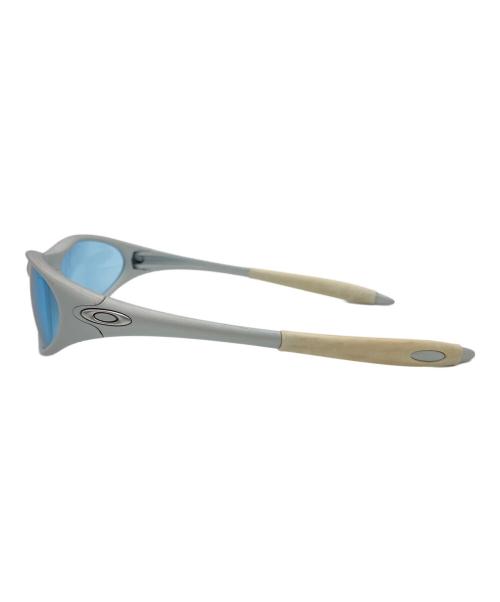 OAKLEY（オークリー）OAKLEY (オークリー) サングラス スカイブルーの古着・服飾アイテム
