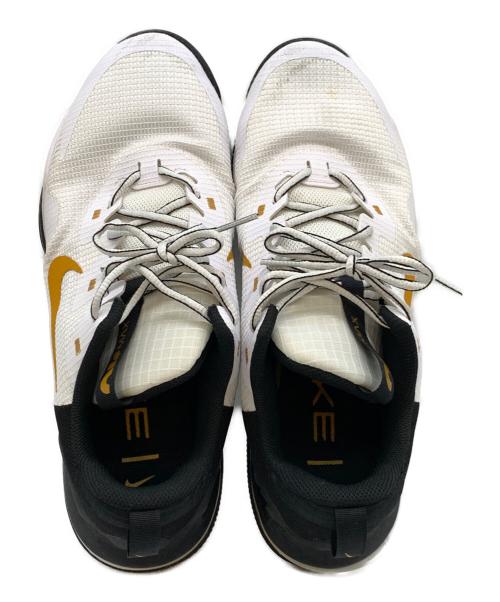 NIKE（ナイキ）NIKE (ナイキ) スニーカー ホワイト サイズ:US9.5の古着・服飾アイテム