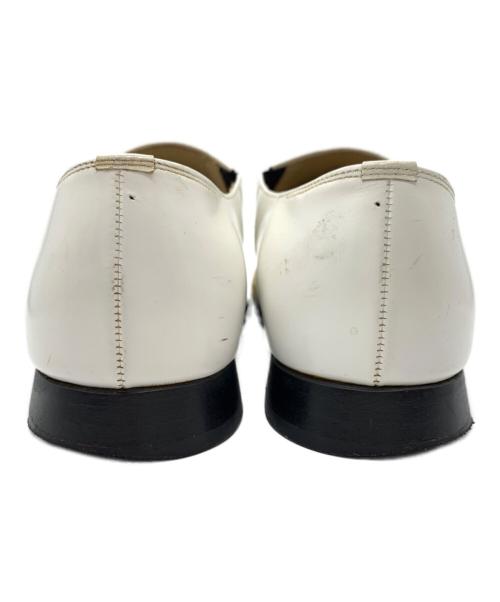 COMME des GARCONS（コムデギャルソン）COMME des GARCONS (コムデギャルソン) ポインテッドトゥスリッポン ホワイト サイズ:23の古着・服飾アイテム
