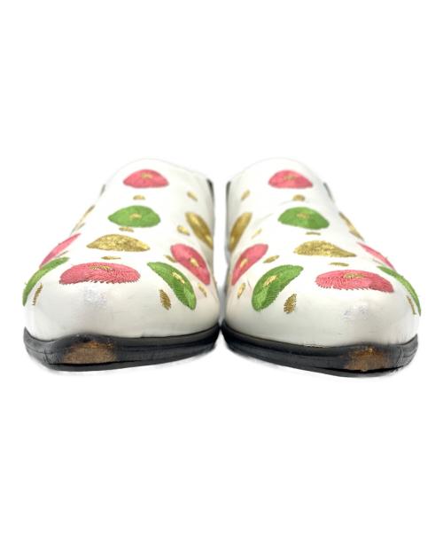 COMME des GARCONS（コムデギャルソン）COMME des GARCONS (コムデギャルソン) ポインテッドトゥスリッポン ホワイト サイズ:23の古着・服飾アイテム