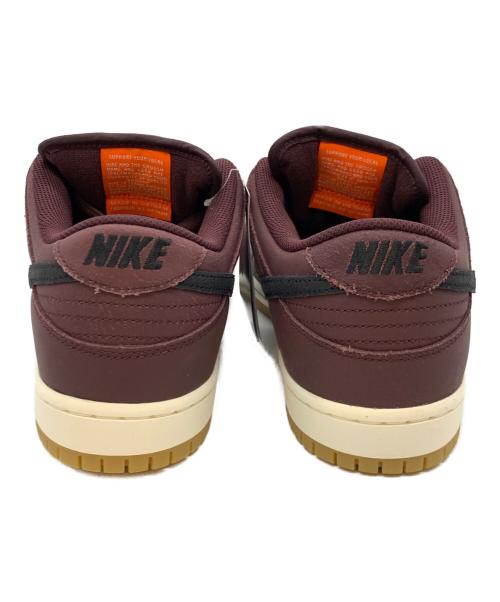 NIKE（ナイキ）NIKE (ナイキ) SB Dunk Low Pro ISO レッド サイズ:US10.5の古着・服飾アイテム