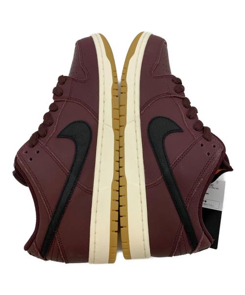 NIKE（ナイキ）NIKE (ナイキ) SB Dunk Low Pro ISO レッド サイズ:US10.5の古着・服飾アイテム