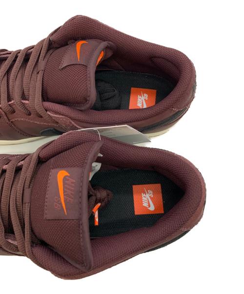 NIKE（ナイキ）NIKE (ナイキ) SB Dunk Low Pro ISO レッド サイズ:US10.5の古着・服飾アイテム