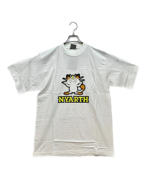 cyber graphics（サイバーグラフィックス）cyber graphics (サイバーグラフィックス) pokemon (ポケモン) ニャース Tシャツ ホワイト サイズ:Mの古着・服飾アイテム