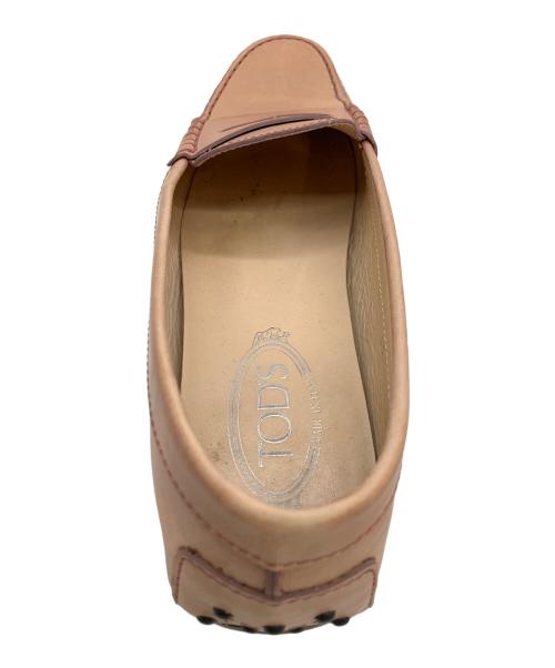 TOD'S（トッズ）TOD'S (トッズ) ローファー ピンク サイズ:41の古着・服飾アイテム