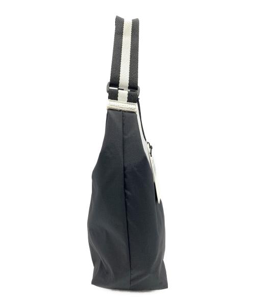 LeSportsac（レスポートサック）LeSportsac (レスポートサック) RESCENT SHOULDER BAG / ショルダーバッグ ホワイト×ブラックの古着・服飾アイテム