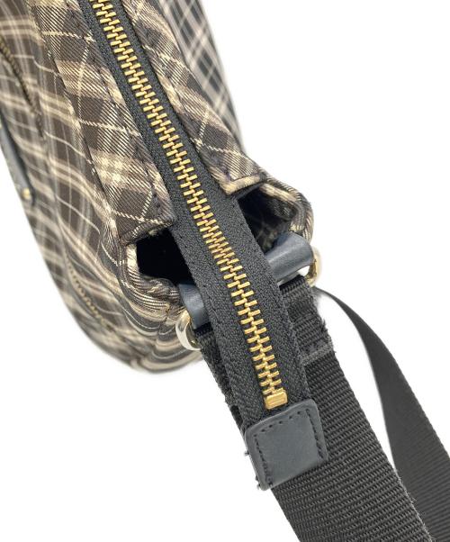 BLUE LABEL CRESTBRIDGE（ブルーレーベルクレストブリッジ）BLUE LABEL CRESTBRIDGE (ブルーレーベルクレストブリッジ) ショルダーバッグ ブラック×ブラウンの古着・服飾アイテム