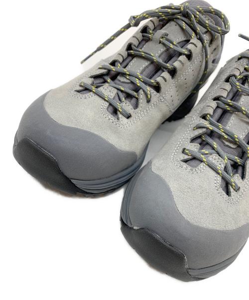 mont-bell（モンベル）mont-bell (モンベル) トレッキングシューズ グレー サイズ:US8.5の古着・服飾アイテム