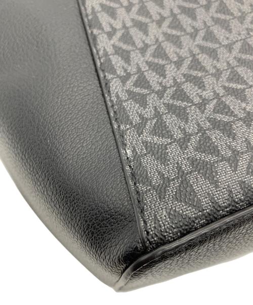 MICHAEL KORS（マイケルコース）MICHAEL KORS (マイケルコース) トートバッグ ブラックの古着・服飾アイテム