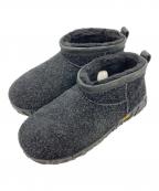 UGGアグ）の古着「Classic Ultra Mini Wrap Tech / クラシック ウルトラ ミニ ラップ テック」｜ブラック