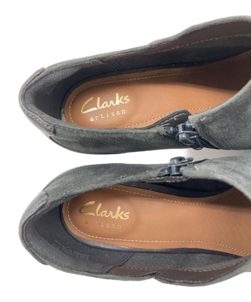 CLARKS（クラークス）CLARKS (クラークス) CHROUS TRUE / コーラストゥルー グレー サイズ:UK 5（50）の古着・服飾アイテム