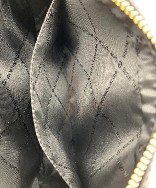 MICHAEL KORS（マイケルコース）MICHAEL KORS (マイケルコース) ジェット セット アイテム ラージ EW ジップ チェーン クロスボディー ブラックの古着・服飾アイテム