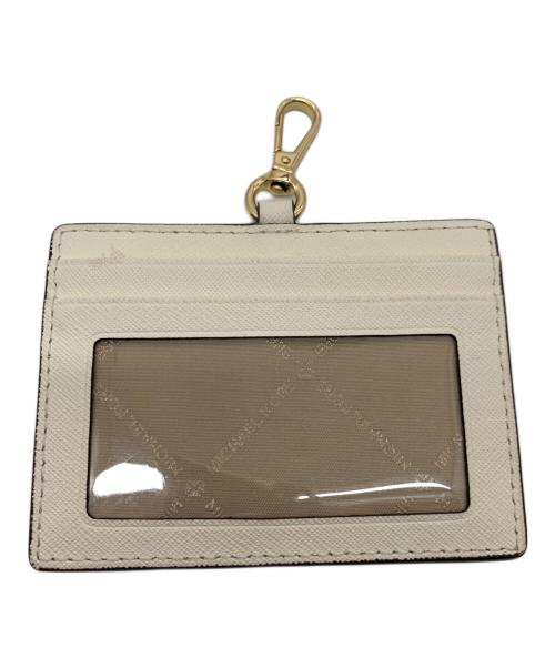 MICHAEL KORS（マイケルコース）MICHAEL KORS (マイケルコース) パスケース ホワイトの古着・服飾アイテム