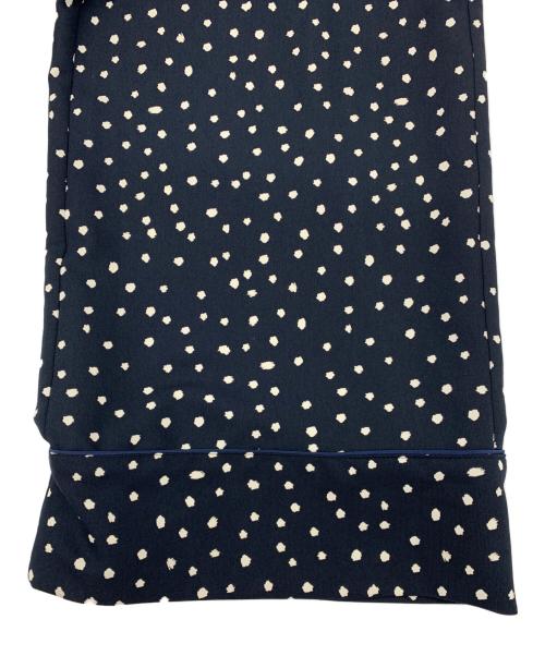 IENA（イエナ）IENA (イエナ) プリントツイルイージーパンツ ネイビー サイズ:36の古着・服飾アイテム