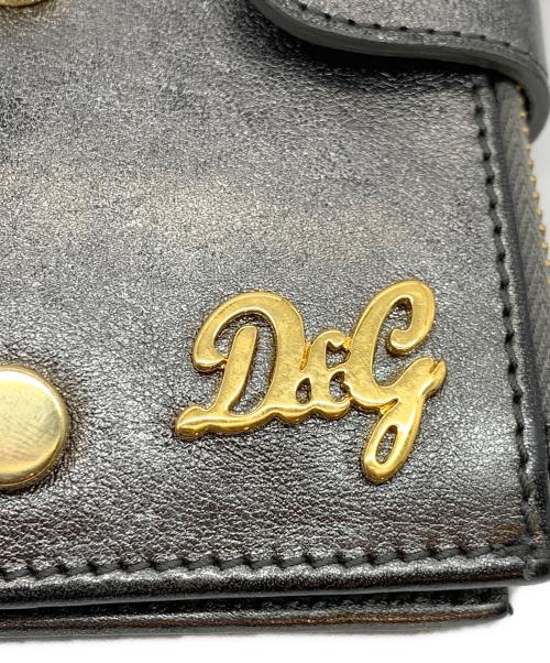 DOLCE & GABBANA（ドルチェ＆ガッバーナ）DOLCE & GABBANA (ドルチェ＆ガッバーナ) 2つ折り財布 グレーの古着・服飾アイテム