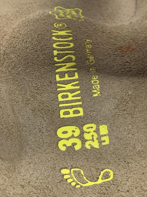BIRKENSTOCK（ビルケンシュトック）BIRKENSTOCK (ビルケンシュトック) サンダル ブラウン サイズ:SIZE 39の古着・服飾アイテム