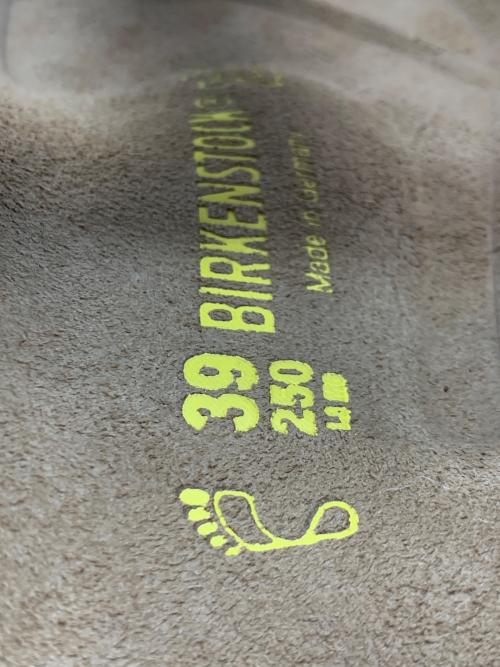 BIRKENSTOCK（ビルケンシュトック）BIRKENSTOCK (ビルケンシュトック) サンダル ブラウン サイズ:SIZE 39の古着・服飾アイテム