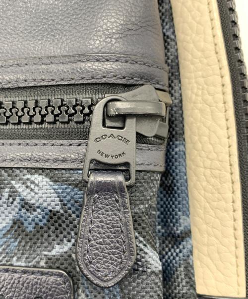 COACH（コーチ）COACH (コーチ) Terrain Pack ベージュ×ネイビーの古着・服飾アイテム