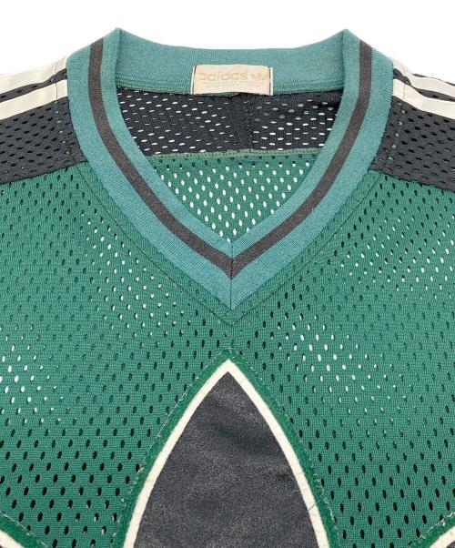 adidas（アディダス）adidas (アディダス) 半袖カットソー グリーン×ブラック サイズ:Freeの古着・服飾アイテム