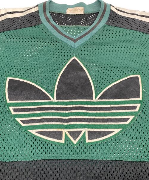 adidas（アディダス）adidas (アディダス) 半袖カットソー グリーン×ブラック サイズ:Freeの古着・服飾アイテム