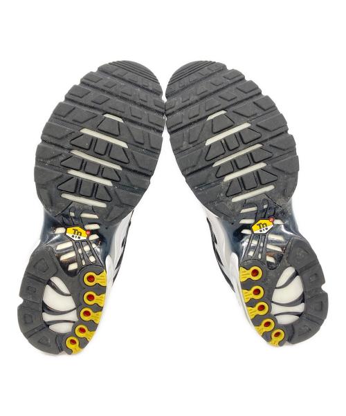 NIKE（ナイキ）NIKE (ナイキ) AIR MAX PLUS / エア マックス プラス ブラック×ホワイト サイズ:US：11の古着・服飾アイテム