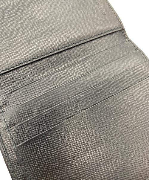 PRADA（プラダ）PRADA (プラダ) 2つ折り財布 ブラックの古着・服飾アイテム
