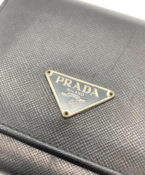 PRADA（プラダ）PRADA (プラダ) 2つ折り財布 ブラックの古着・服飾アイテム