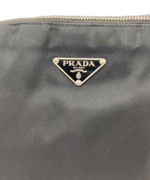 PRADA（プラダ）PRADA (プラダ) ロゴプレートナイロンショルダーバッグ ブラックの古着・服飾アイテム