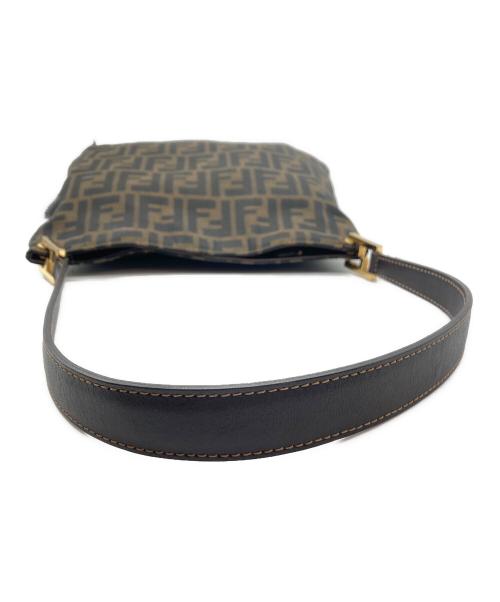 FENDI（フェンディ）FENDI (フェンディ) ショルダーバッグ ブラウンの古着・服飾アイテム
