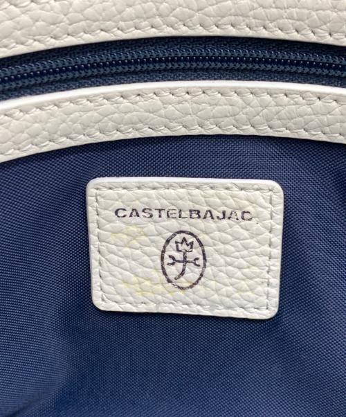 CASTELBAJAC（カステルバジャック）CASTELBAJAC (カステルバジャック) セカンドバッグ ホワイトの古着・服飾アイテム