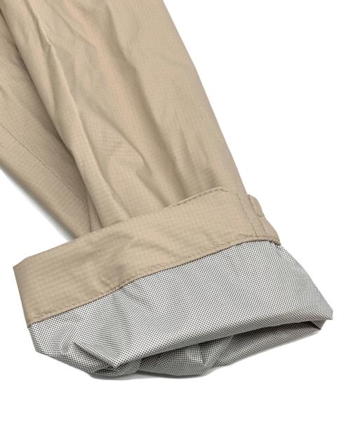Columbia（コロンビア）Columbia (コロンビア) ナイロンジャケット ベージュ×ブルー サイズ:Sの古着・服飾アイテム