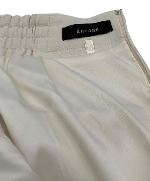 anuans（アニュアンス）anuans (アニュアンス) センタープレスマリンパンツ アイボリー サイズ:Sの古着・服飾アイテム