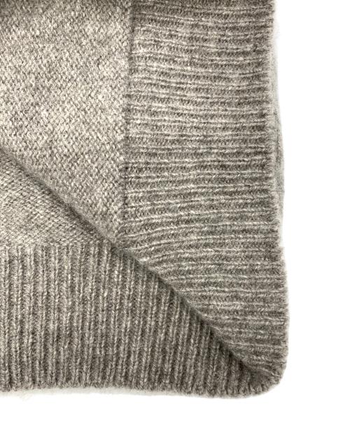 evam eva（エヴァムエヴァ）evam eva (エヴァムエヴァ) cashmere seamless parka グレー サイズ:1の古着・服飾アイテム
