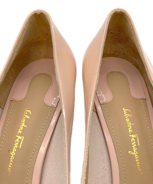 Salvatore Ferragamo（サルヴァトーレ フェラガモ）Salvatore Ferragamo (サルヴァトーレ フェラガモ) BRONI 55 / ブローニ 55 ピンク サイズ:5の古着・服飾アイテム