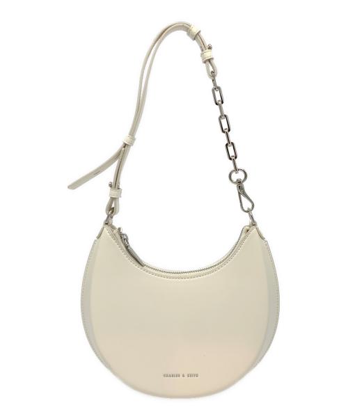CHARLES & KEITH（チャールズアンドキース）CHARLES & KEITH (チャールズアンドキース) オリビアムーンバッグ ホワイトの古着・服飾アイテム
