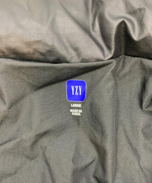 YEEZY（イージー）YEEZY (イージー) GAP (ギャップ) Round jackcket / ダウンジャケット ブラック サイズ:Lの古着・服飾アイテム