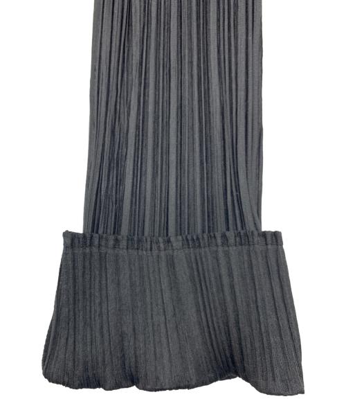 PLEATS PLEASE（プリーツプリーズ）PLEATS PLEASE (プリーツプリーズ) 長袖カットソー ブラック サイズ:4の古着・服飾アイテム