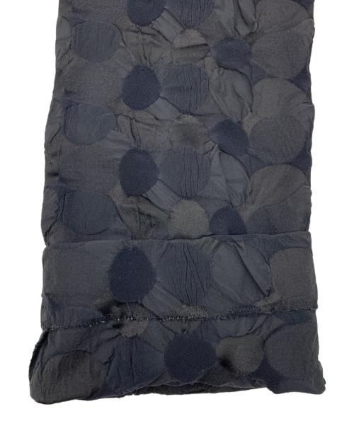 ISSEY MIYAKE（イッセイミヤケ）ISSEY MIYAKE (イッセイミヤケ) パンツ ブラック サイズ:2の古着・服飾アイテム