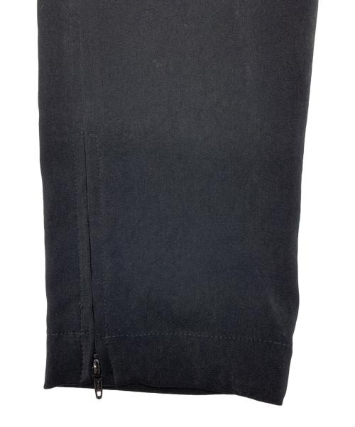 ISSEY MIYAKE（イッセイミヤケ）ISSEY MIYAKE (イッセイミヤケ) パンツ ブラック サイズ:3の古着・服飾アイテム