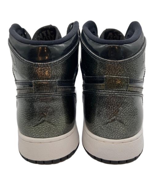 NIKE（ナイキ）NIKE (ナイキ) Nike GS Air Jordan 1 Retro High / ナイキ ジーエス エア ジョーダン ワン レトロ ハイ ブラック サイズ:UK：6の古着・服飾アイテム