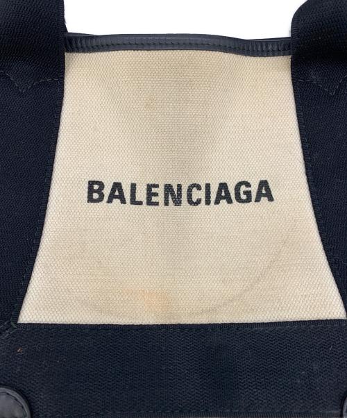 BALENCIAGA（バレンシアガ）BALENCIAGA (バレンシアガ) ハンドバッグ アイボリー×ブラックの古着・服飾アイテム