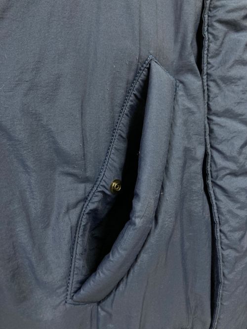YSTRDY'S TMRRW（イエスタデイズトゥモロウ）YSTRDY'S TMRRW (イエスタデイズトゥモロウ) PADDED PACIFISM HOODED JACKET ブルー サイズ:Mの古着・服飾アイテム