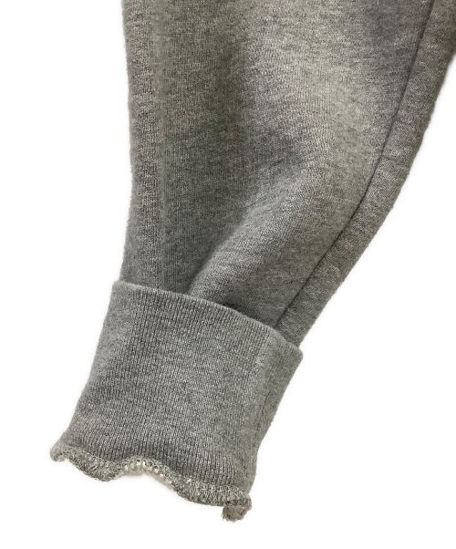 BURBERRY LONDON ENGLAND（バーバリー ロンドン イングランド）BURBERRY London England (バーバリー ロンドン イングランド) クルーネックスウェット グレー サイズ:Sの古着・服飾アイテム