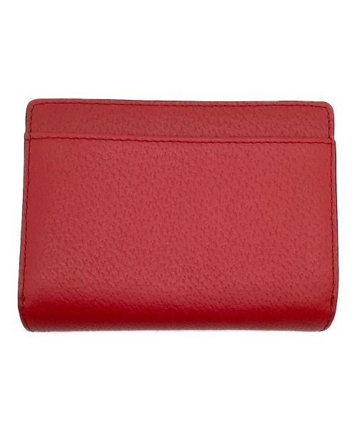 Kate Spade（ケイトスペード）Kate Spade (ケイトスペード) レザープレート 2つ折り財布 レッドの古着・服飾アイテム
