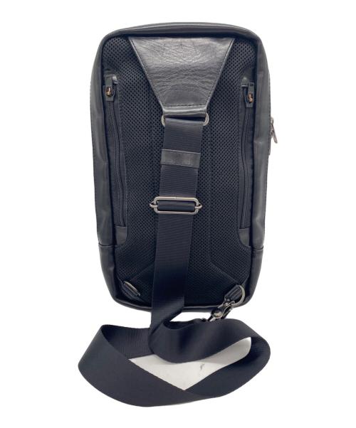 LUGGAGE LABEL（ラゲッジ レーベル）LUGGAGE LABEL (ラゲッジ レーベル) エレメント スリング ショルダーバッグ ブラックの古着・服飾アイテム