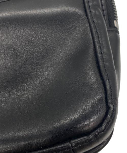 LUGGAGE LABEL（ラゲッジ レーベル）LUGGAGE LABEL (ラゲッジ レーベル) エレメント スリング ショルダーバッグ ブラックの古着・服飾アイテム