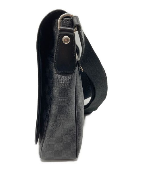 LOUIS VUITTON（ルイ ヴィトン）LOUIS VUITTON (ルイ ヴィトン) ダミエ グラフィット ディストリクトMMの古着・服飾アイテム